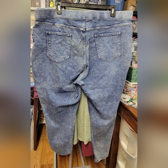 Terra & Sky 3X (24w/26w) Blue Skinny Leg Stretch Jegging Style Jeans - Picture 5 of 6